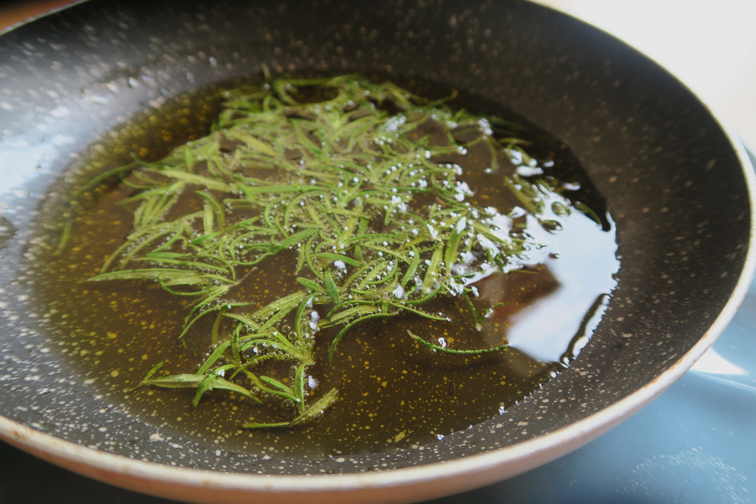 pan di ramerino con uvetta e rosmarino