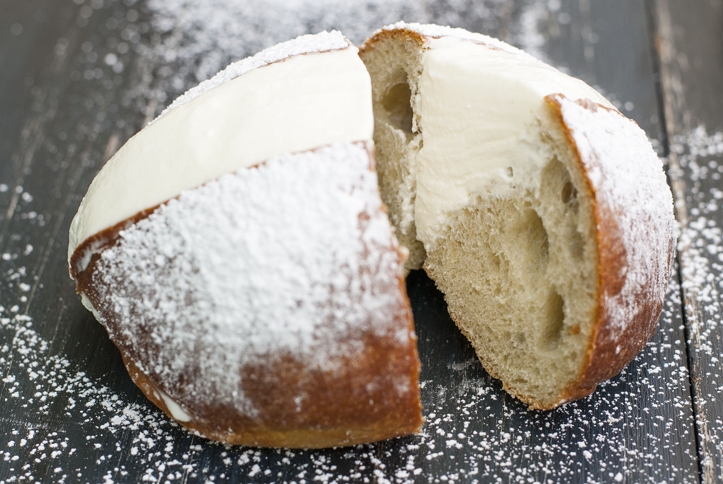 maritozzo con la panna di montersino